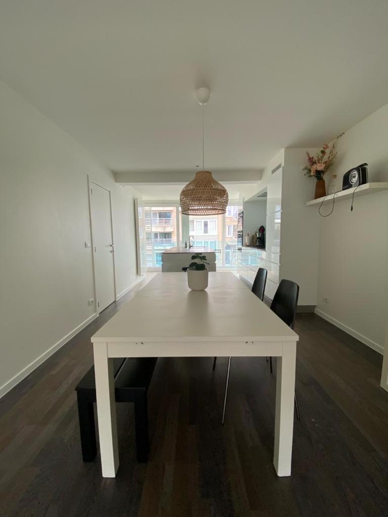 Recent En Lichtrijk Duplex-Appartement Te Wenduine Esterno foto