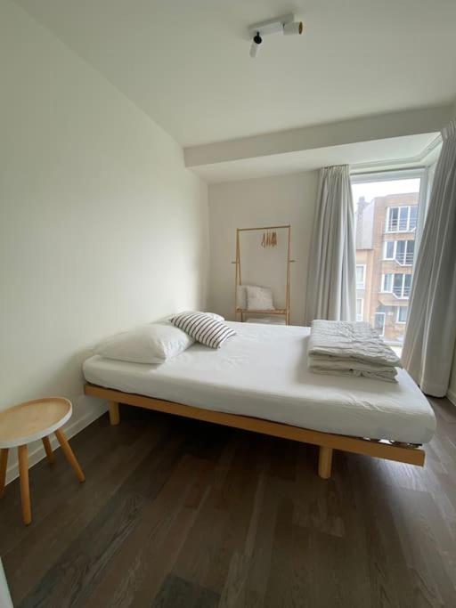 Recent En Lichtrijk Duplex-Appartement Te Wenduine Esterno foto